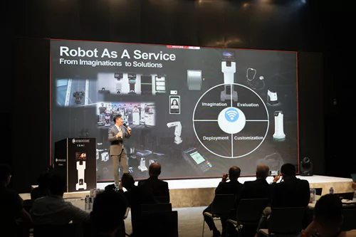robot-as-a-service-small-67bf0defcc0d5