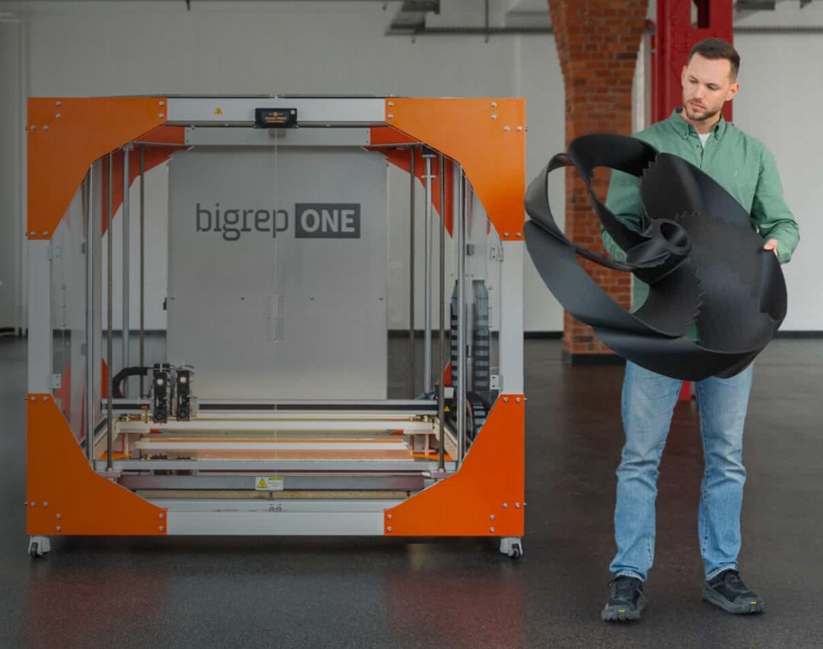 BigRep ONE Large Format 3D Printer UAE | 1m³ FDM Printer | Jacky's